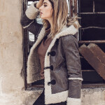 Women’s Hood Real fur shearling Genuine Leather Jacket
