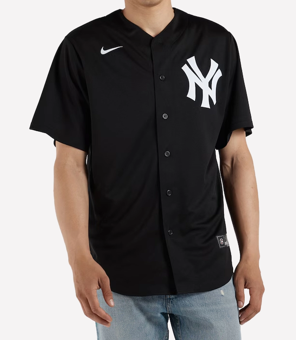 New-York-Yankees-Aaron-Judge-Black-Jersey