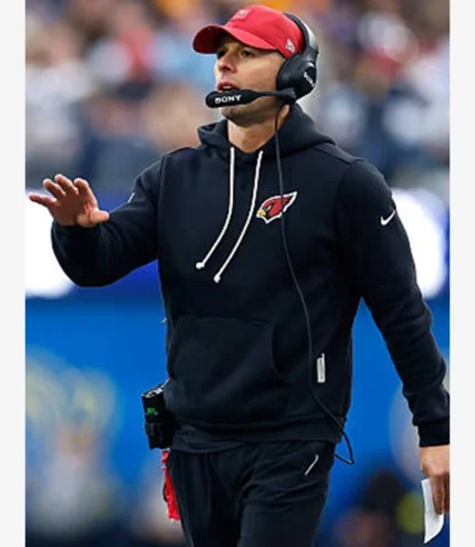 Arizona Cardinals Coach Jonathan Gannon 2025 Nike Sideline Club Pullover Hoodie