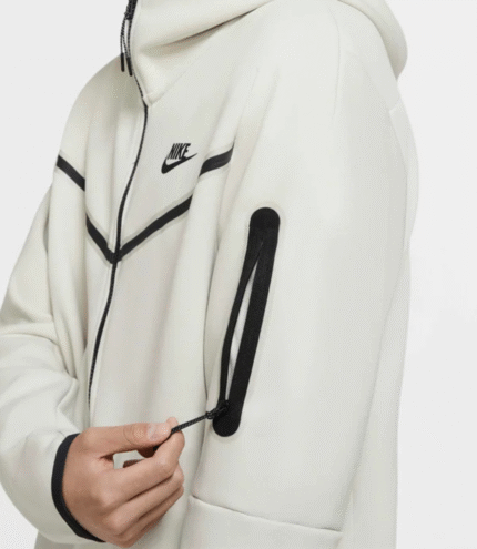 Nike Sportswear Tech Fleece Full-Zip Hoodie 3