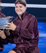 2026 Karolína Muchova US Open Jacket 3
