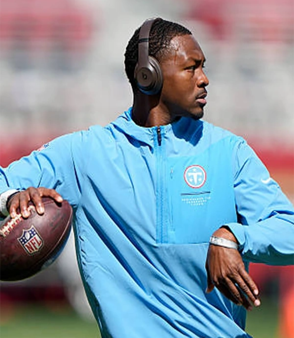 Preseason 2026 Tennessee Titans Sideline Quarter-Zip Pullover Jacket 1 Preseason 2026 Tennessee Titans Sideline Quarter-Zip Pullover Jacket 1